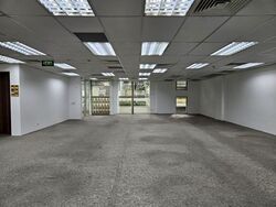 High Street Centre (D6), Office #521009981